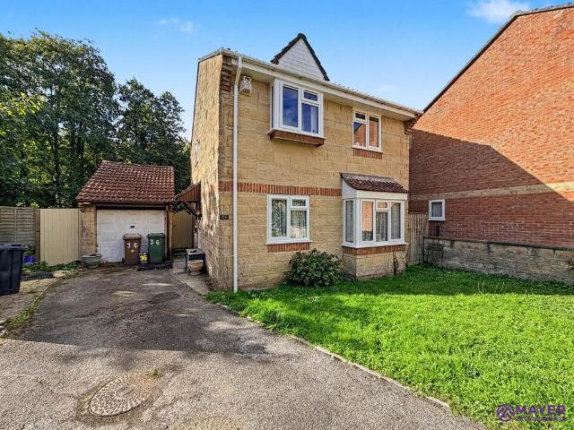 House for sale in Colebrook Village, Plymouth