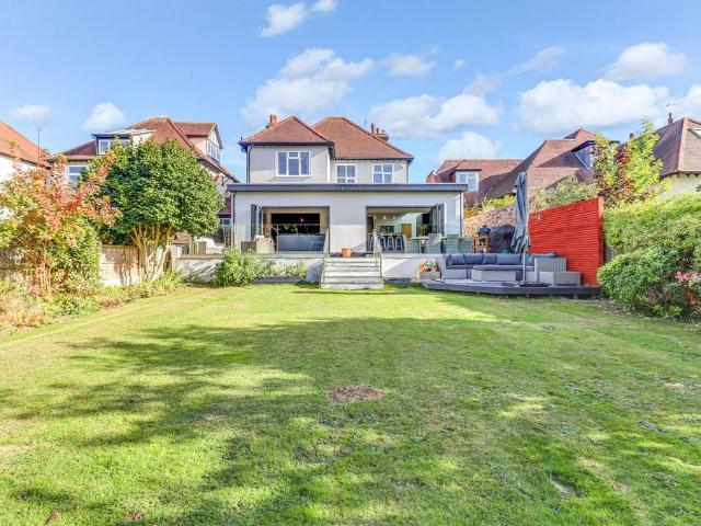 House for sale in Alton Barnes, Essex