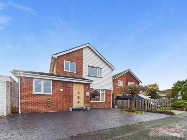 House for sale in Marford, Wales