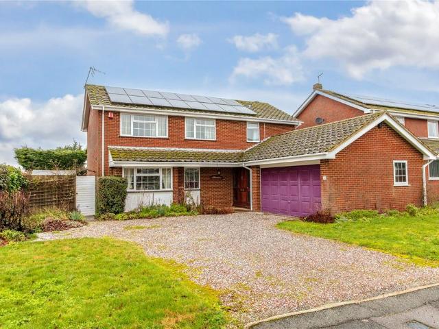 House for sale in Toddington, Bedfordshire