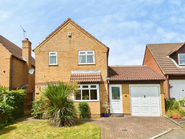 House for sale in Oakwood, East Midlands