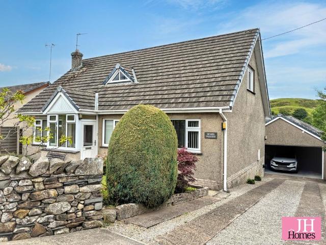 House for sale in Broughton Beck