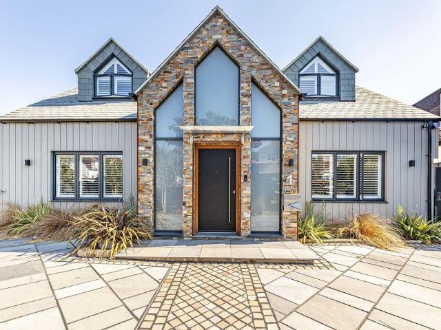 House for sale in Wick, Bournemouth