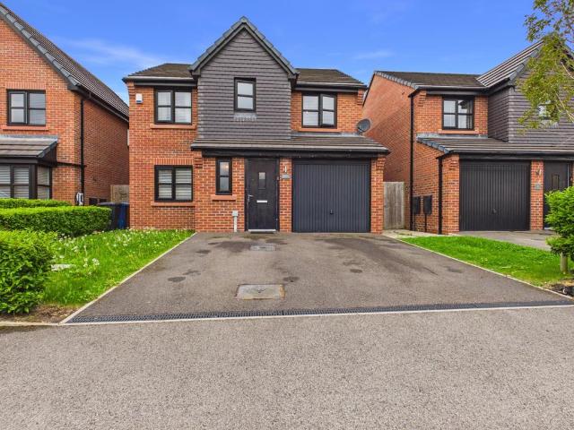 House for sale in Newton Wood, Greenheys