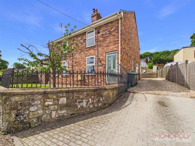 House for sale in Little Mountain, Wales