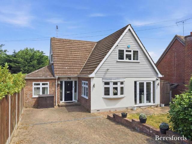 House for sale in Navestock Side, Essex