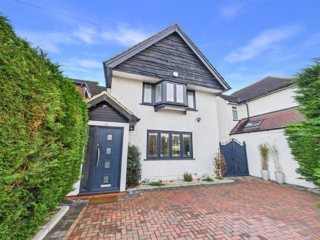 House for sale in Greater London