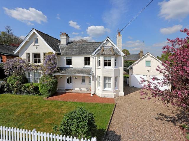 House for sale in Sunningdale, Windsor and Maidenhead