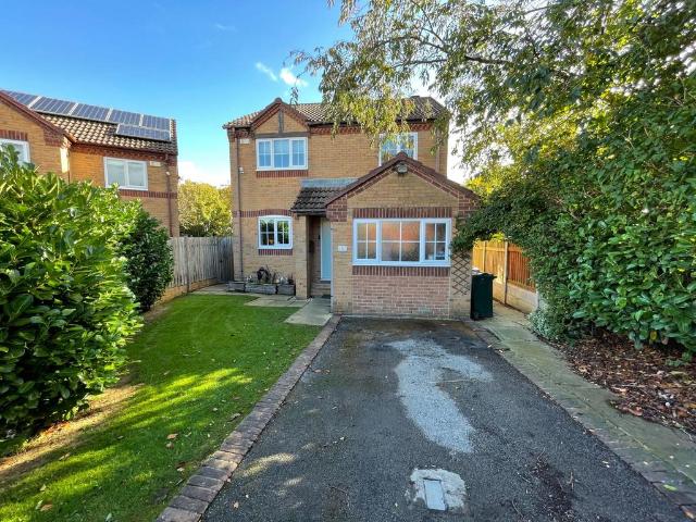 House for sale in The Green, Barnsley