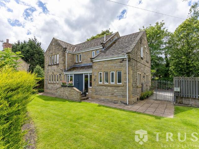 House for sale in Firthcliffe, Liversedge