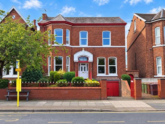 House for sale in Southport, Sefton