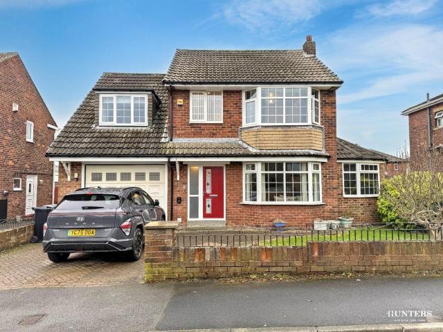 House for sale in Batley, West Yorkshire
