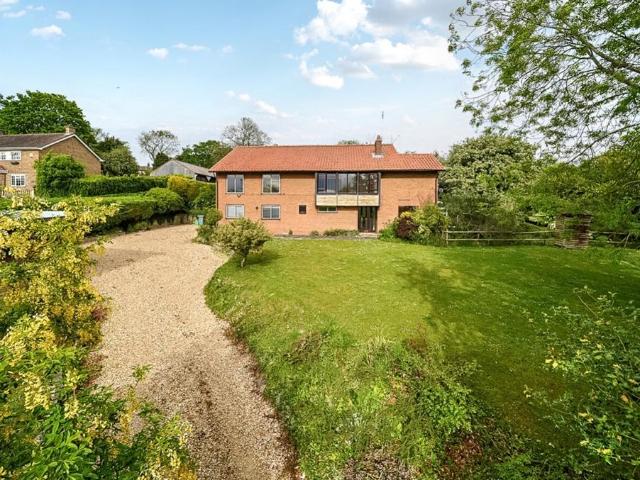 House for sale in Barholm, Lincolnshire