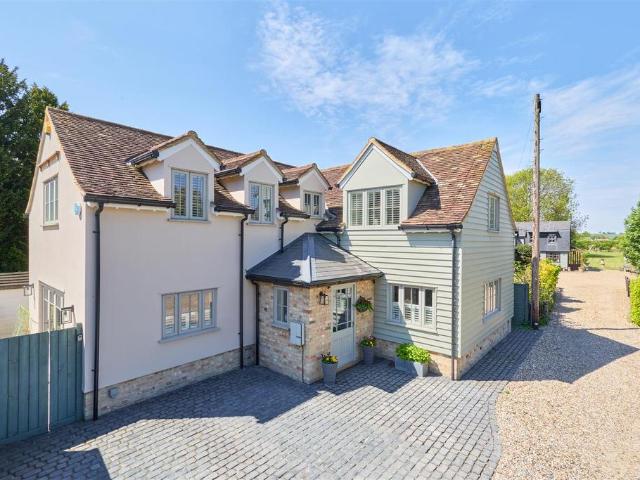 House for sale in Arrington, Cambridgeshire