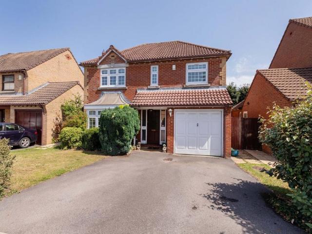 House for sale in Holyport, Bray