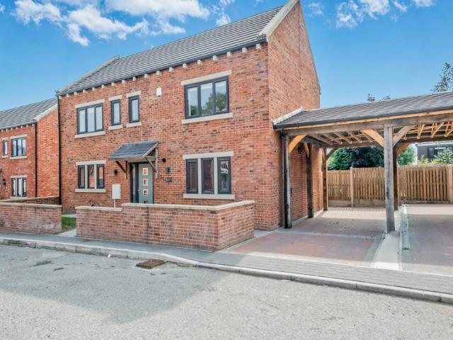 House for sale in Drighlington