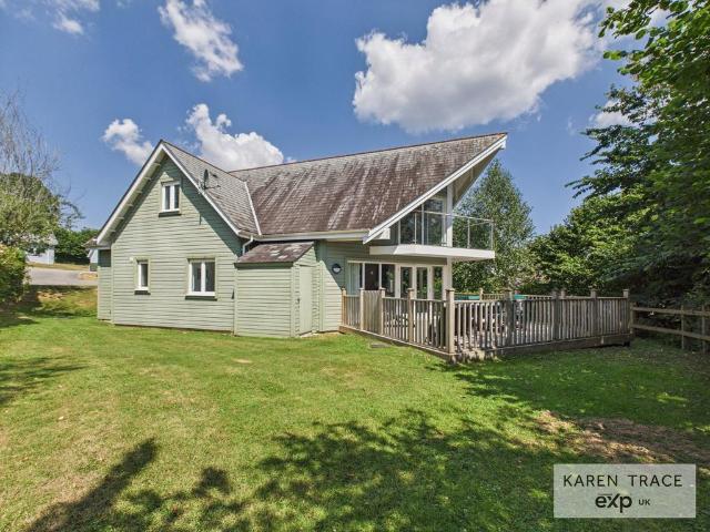 House for sale in Pentewan Valley, London Apprentice