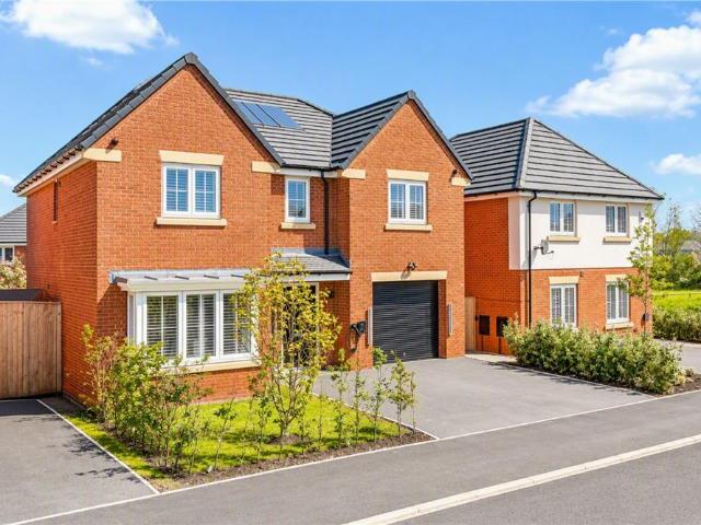 House for sale in Lunts Heath, Widnes