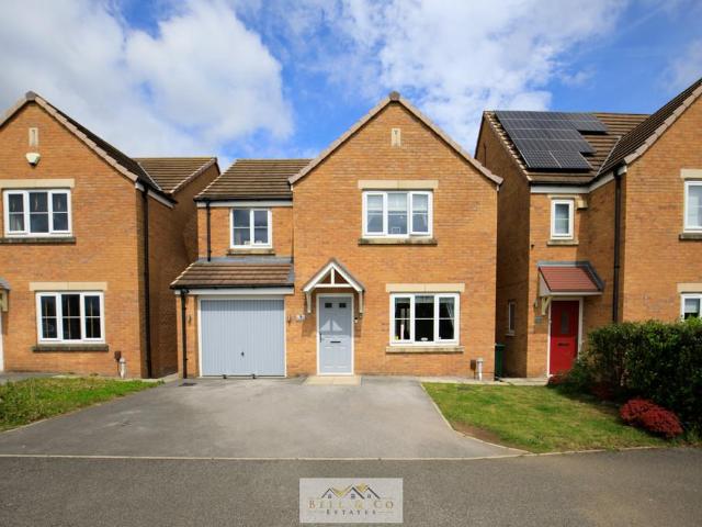 House for sale in Laughton Common, Rotherham