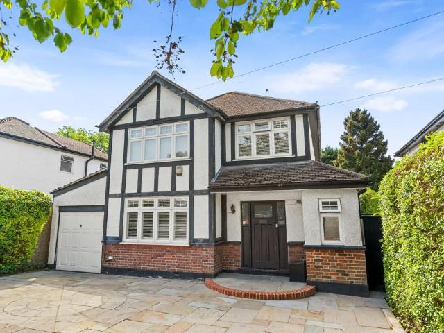 House for sale in Nork, Red Hill