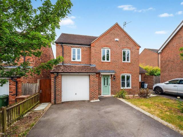 House for sale in Barton Stacey, Hampshire