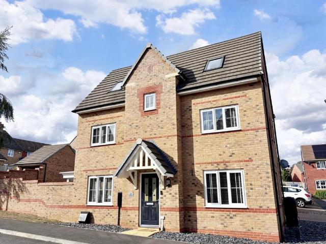 House for sale in Brixworth