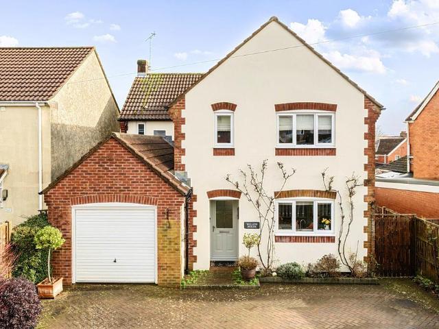 House for sale in Somerset