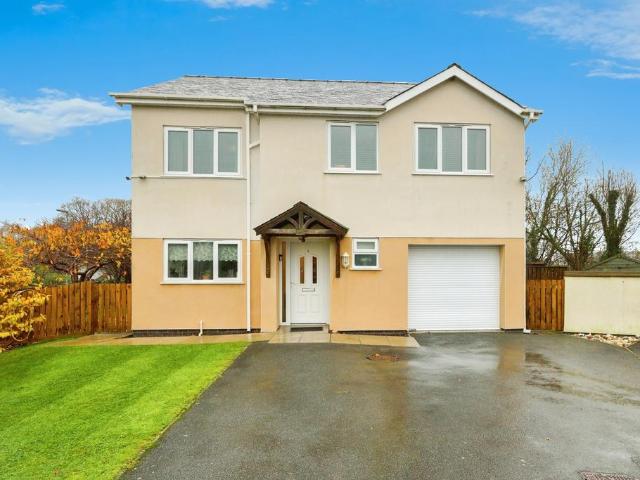 House for sale in Llanystumdwy, Chwilog