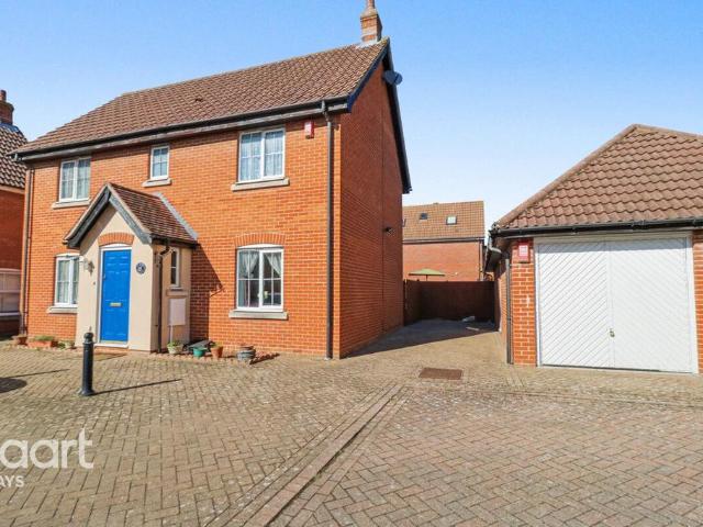 House for sale in South Ockendon, Essex