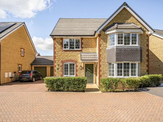 House for sale in Great Faringdon, Dromore