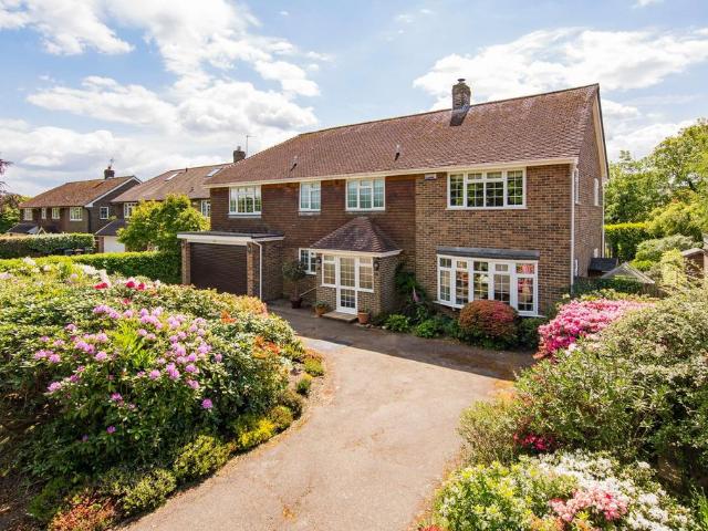 House for sale in Heathlands, East Sussex
