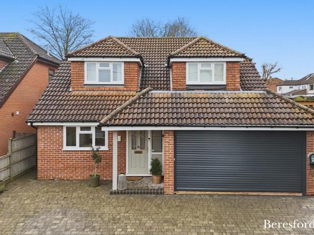 House for sale in Great Burstead, Billericay