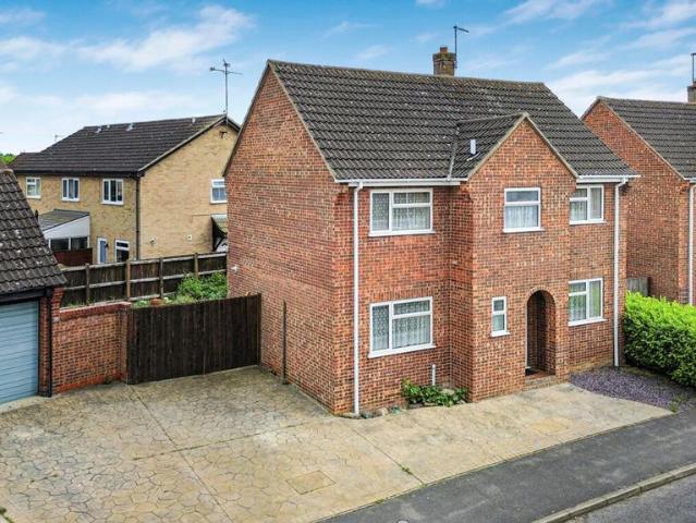 House for sale in Huntingdon, Cambridgeshire