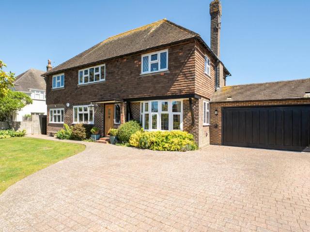 House for sale in Rustington, Arun