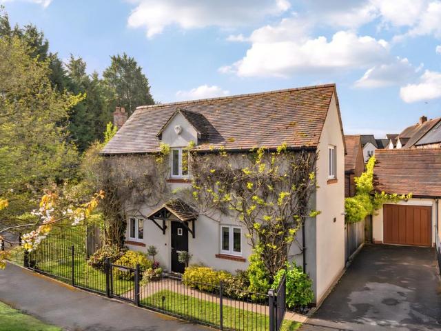 House for sale in Hart, Hampshire