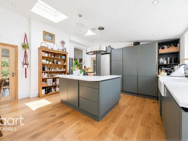House for sale in Newtown, Reading