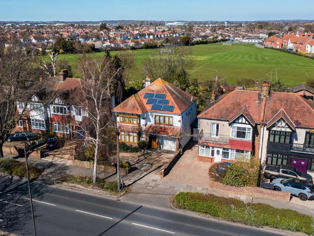 House for sale in Alton Barnes, Isle Of Man