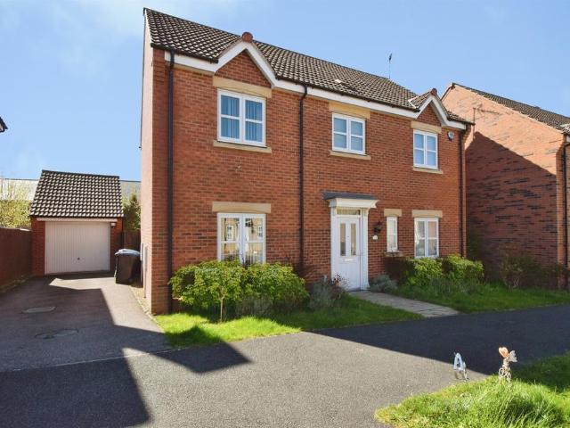 House for sale in Stanford On Avon, Leicestershire