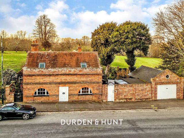 House for sale in Fordham Heath, Essex
