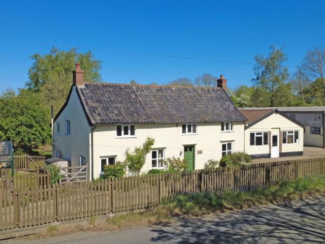House for sale in Eastbridge, Suffolk