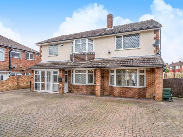 House for sale in Iver, Iver Heath