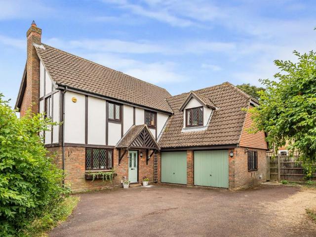 House for sale in Huntingdon