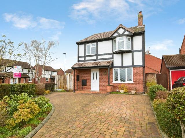 House for sale in Oakwood, East Midlands