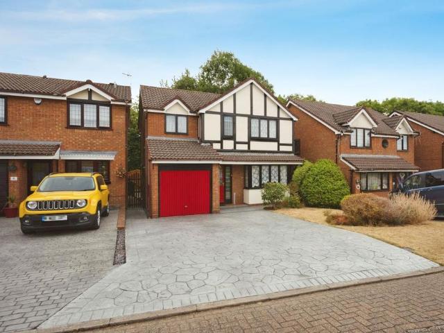 House for sale in Binley, West Midlands