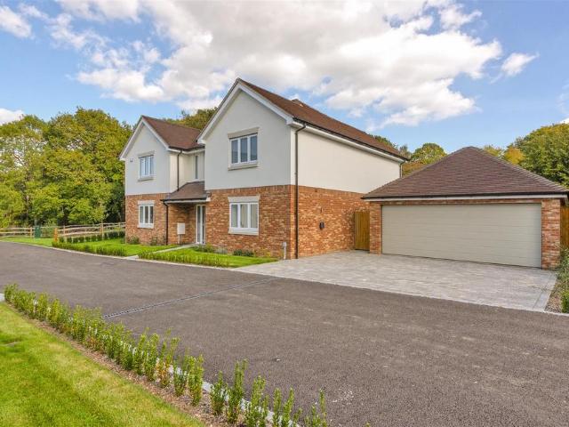 House for sale in Offham, Bourne Vale