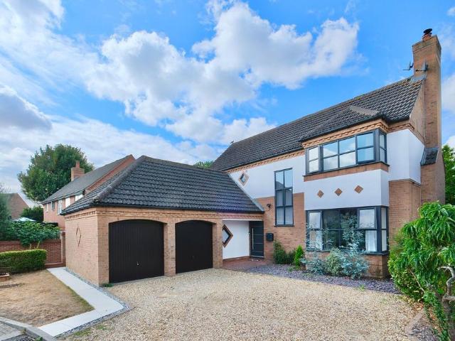 House for sale in Huntingdon
