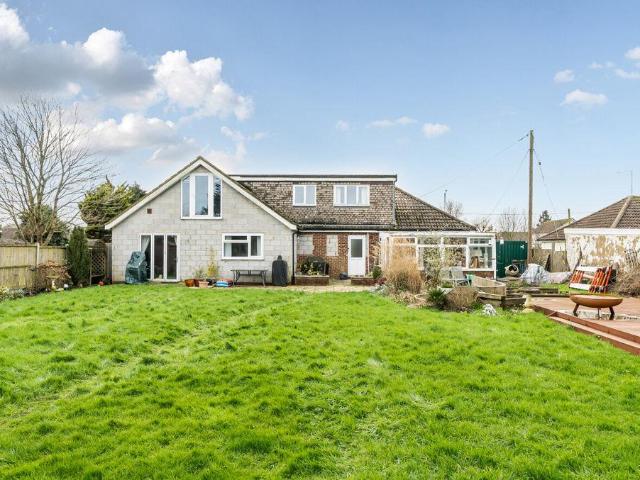 House for sale in Hawkinge, Folkestone
