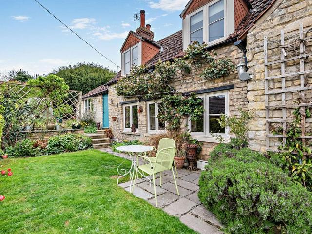 House for sale in Barholm, Lincolnshire