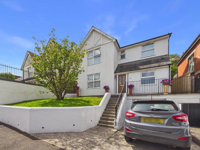 House for sale in Slade, Kentisbury