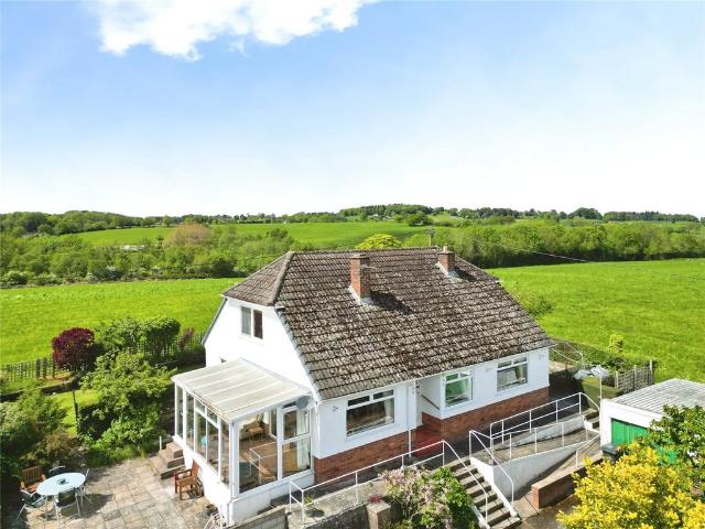 House for sale in Llynclys, Shropshire
